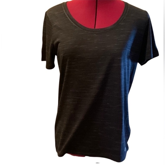 Nike Women's T-shirts- assorted necklines and colours  x 5 - Picture 1 of 5
